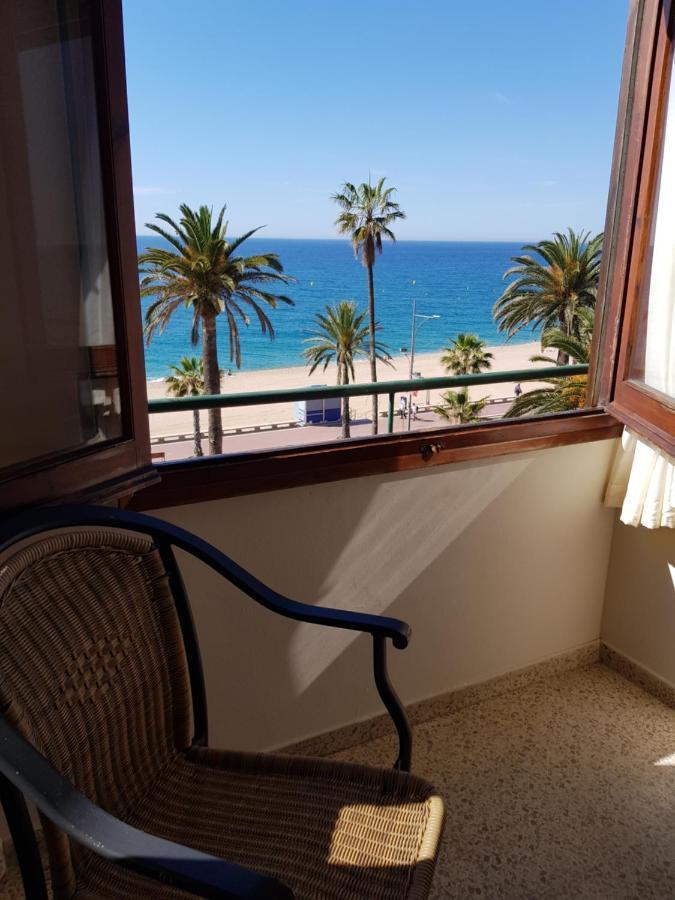 Hotel Maeva ,1 Star B&B Lloret de Mar Dış mekan fotoğraf